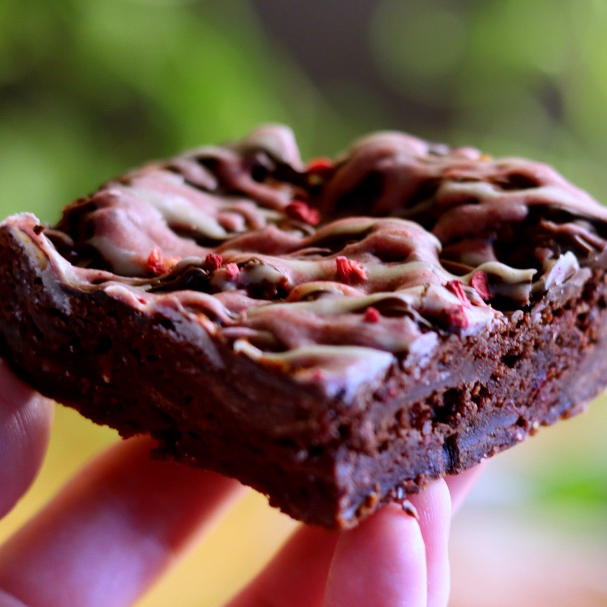 Raspberry Almond Brownies (Box of 4) - Ashlan Bakery